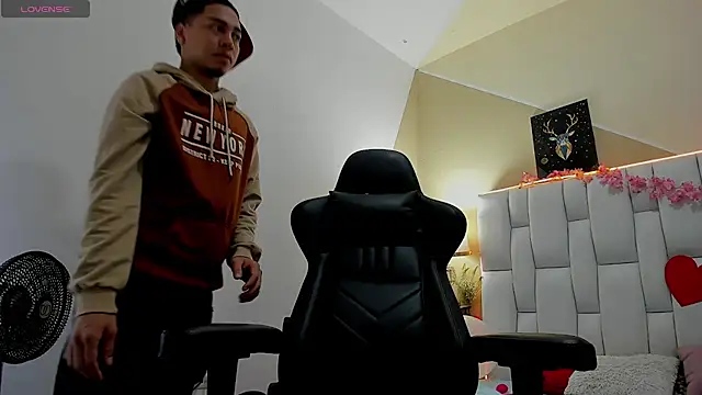 iamdaiker online show from February 2026 03:24:01 AM