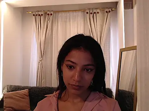 Scarleet miaa online show from May 2026 09:22:01 PM