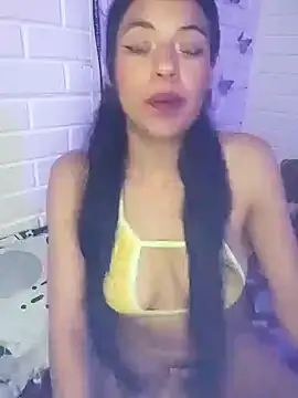 lorenita1616 online show from March 2026 05:35:01 AM