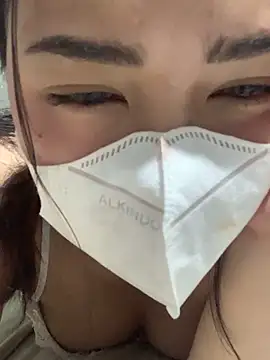 lonely lunae online show from February 2026 10:41:02 AM