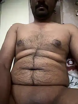 Snapshot of buzzingbud chatting on February 2026 03:59:01 PM buzzingbud online show from February 2026 03:59:01 PM