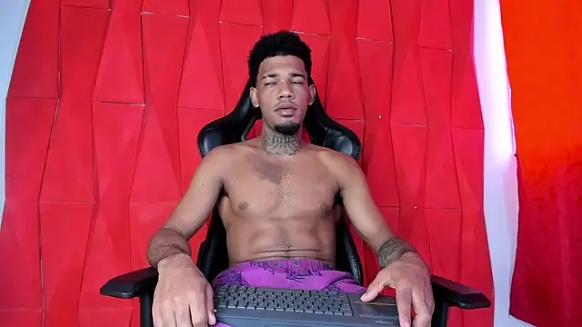 Nehemiaa boy online show from May 2026 02:24:01 PM