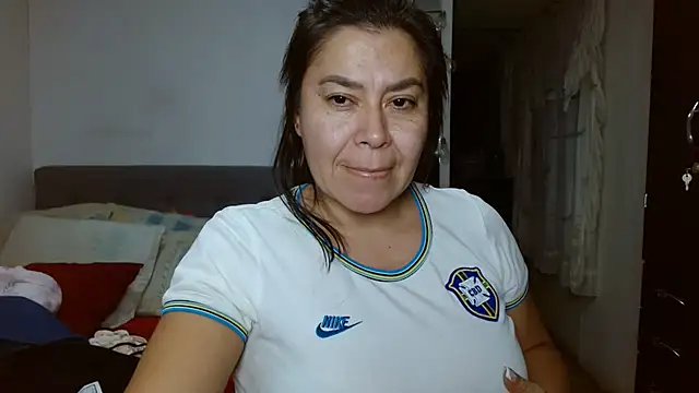 Snapshot of Karo_sexy chatting on December 2024 04:29:02 AM Karo sexy online show from December 2024 04:29:02 AM