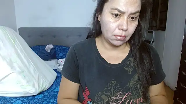 Snapshot of Karo_sexy chatting on September 2025 11:06:02 PM Karo sexy online show from September 2025 11:06:02 PM