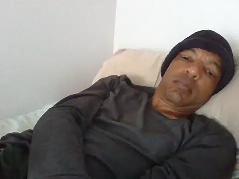 lavelle26 online show from February 2026 07:51:01 AM