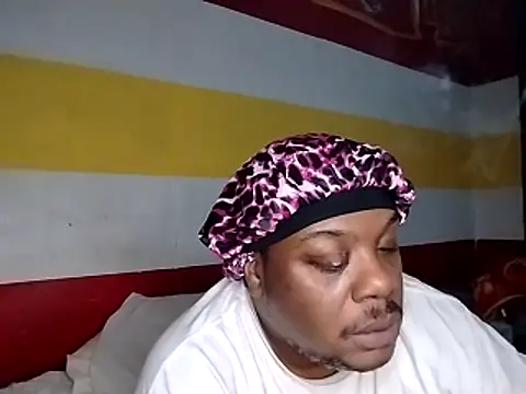 Snapshot of imaanalZaddyslut chatting on February 2026 01:32:02 PM imaanalZaddyslut online show from February 2026 01:32:02 PM