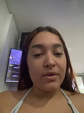 Emily Harpeer online show from March 2026 11:27:02 AM