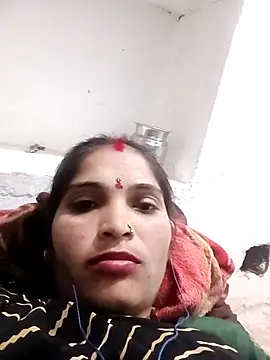 Snapshot of Komal4050 chatting on February 2026 04:35:01 PM Komal4050 online show from February 2026 04:35:01 PM