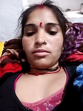 Snapshot of Komal4050 chatting on February 2026 12:18:01 AM Komal4050 online show from February 2026 12:18:01 AM