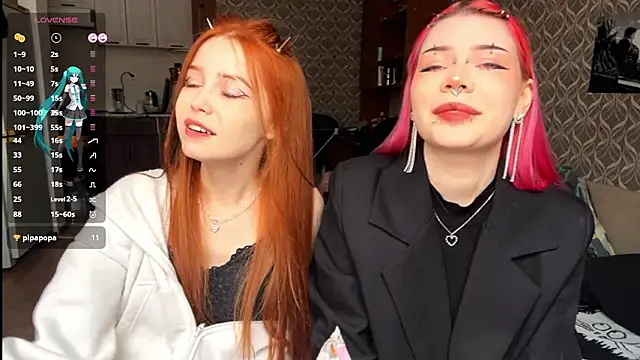 Snapshot of Veldenga chatting on February 2026 08:54:02 AM Veldenga online show from February 2026 08:54:02 AM