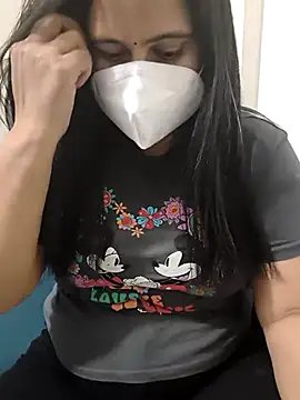 Snapshot of Siya__499 chatting on February 2026 06:17:02 PM Siya 499 online show from February 2026 06:17:02 PM