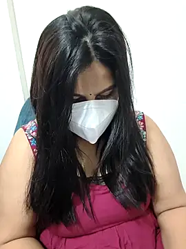 Snapshot of Siya__499 chatting on February 2026 05:11:02 PM Siya 499 online show from February 2026 05:11:02 PM