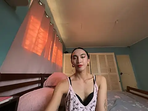 ByutiiKwiin online show from April 2026 07:53:01 AM