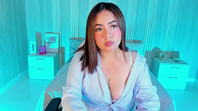 Lia Sweettt online show from February 2026 08:10:02 PM