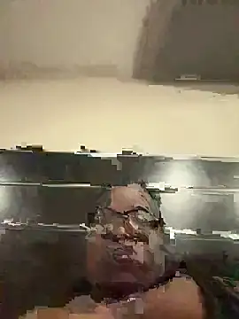 Snapshot of lanegriis1 chatting on March 2026 01:33:01 AM lanegriis1 online show from March 2026 01:33:01 AM