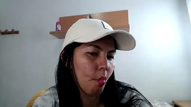 ZeforAitanna online show from March 2026 11:15:01 AM