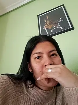 ZeforAitanna online show from March 2026 04:06:02 PM