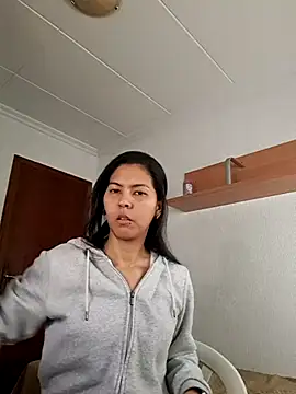 ZeforAitanna online show from April 2026 09:53:01 AM