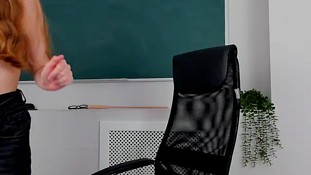 StacyHicks online show from April 2026 03:17:02 PM