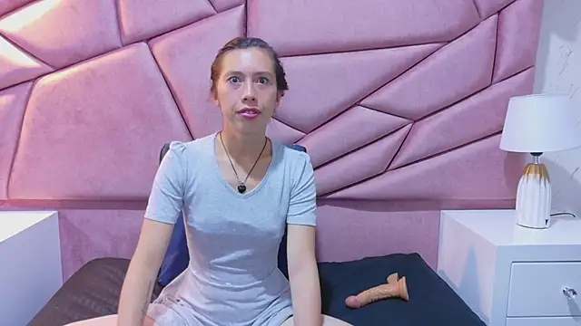 Snapshot of kimberlypink_ chatting on February 2026 11:30:02 AM kimberlypink online show from February 2026 11:30:02 AM