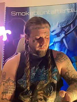 Smokebluntafterblunt online show from February 2026 02:30:01 AM