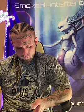 Smokebluntafterblunt online show from April 2026 01:11:01 AM