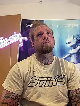 Smokebluntafterblunt online show from May 2026 03:21:02 PM