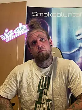 Smokebluntafterblunt online show from June 2026 01:51:02 AM