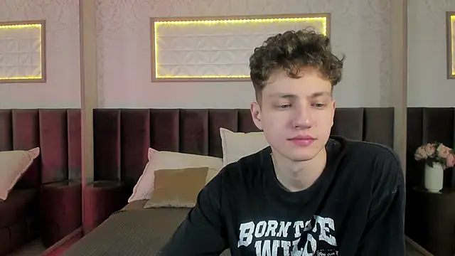 Snapshot of StefanBev chatting on March 2026 08:50:01 PM StefanBev online show from March 2026 08:50:01 PM