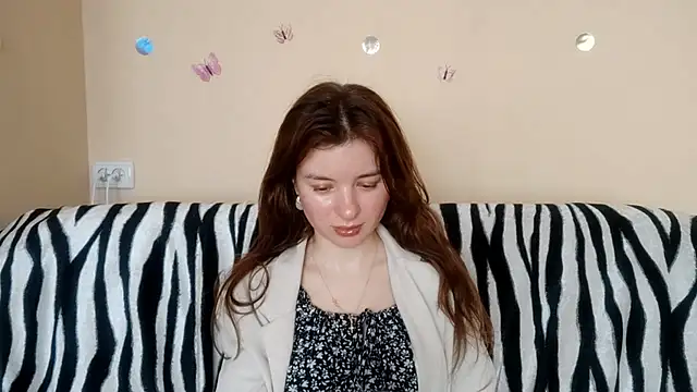 LanitaHemple online show from April 2026 01:12:01 PM