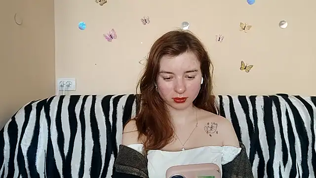 LanitaHemple online show from April 2026 01:04:01 PM