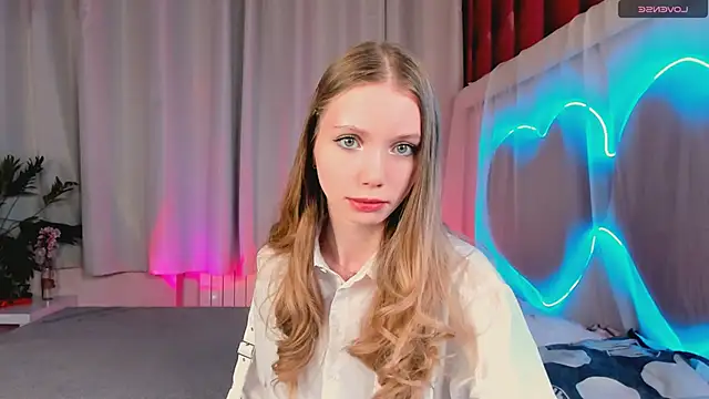 lada2k4 online show from February 2026 05:58:02 AM