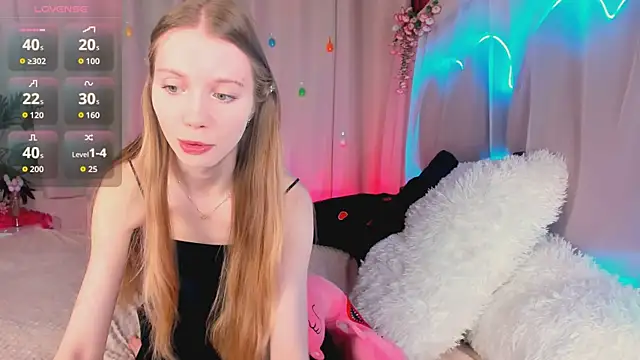 lada2k4 online show from April 2026 05:44:02 AM