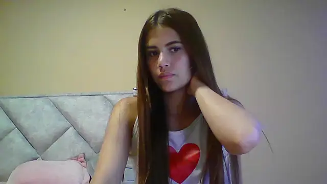 Snapshot of Maf_Girl chatting on March 2026 10:38:01 PM Maf Girl online show from March 2026 10:38:01 PM