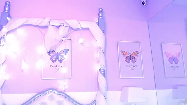 RachelBlazze online show from April 2026 09:37:02 PM