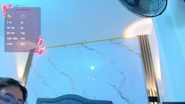 Snapshot of Nina_rouge77 chatting on February 2026 12:02:01 PM Nina rouge77 online show from February 2026 12:02:01 PM