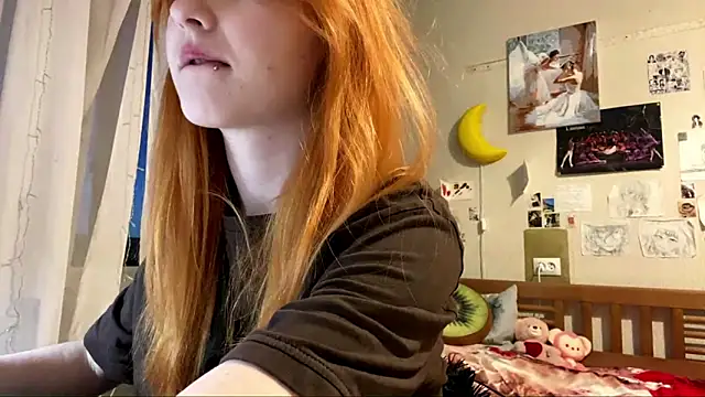 Snapshot of DynaLoom chatting on February 2026 03:05:02 PM DynaLoom online show from February 2026 03:05:02 PM