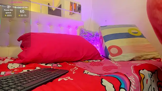MiaEvans0 online show from July 2026 07:01:02 PM