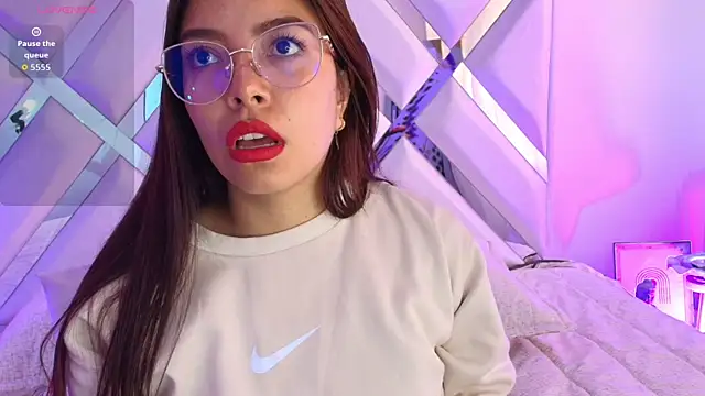 Snapshot of Ariana_Castillo__ chatting on February 2026 12:46:01 PM Ariana Castillo online show from February 2026 12:46:01 PM