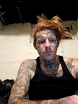 Snapshot of Papabear6122 chatting on February 2026 04:27:01 AM Papabear6122 online show from February 2026 04:27:01 AM