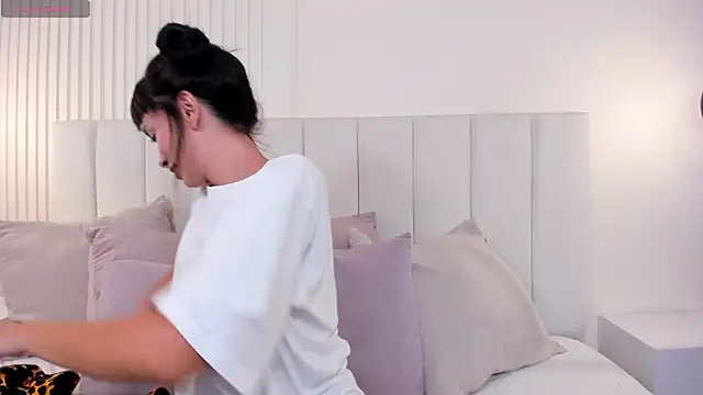 violeta rodriguezz online show from March 2026 08:23:02 PM