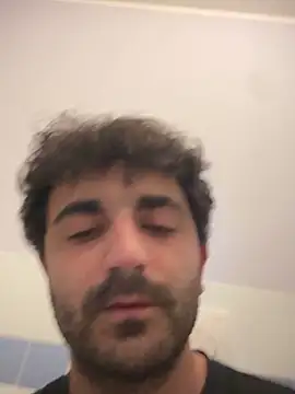 Snapshot of elia2711 chatting on February 2026 05:31:01 PM elia2711 online show from February 2026 05:31:01 PM