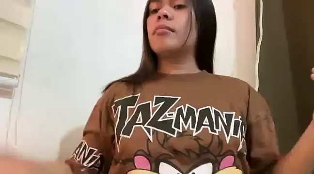 Snapshot of Mooree_naba chatting on January 2025 05:13:02 AM Mooree naba online show from January 2025 05:13:02 AM