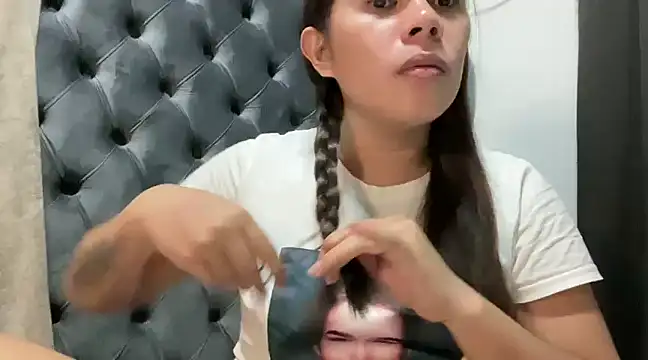 Snapshot of Mooree_naba chatting on January 2025 12:39:01 PM Mooree naba online show from January 2025 12:39:01 PM