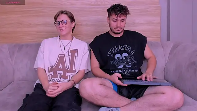 close friends online show from August 2026 02:20:02 PM