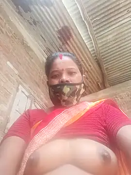 Snapshot of Kirti_sacsena chatting on February 2026 06:21:02 AM Kirti sacsena online show from February 2026 06:21:02 AM