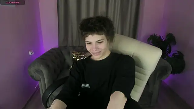 Snapshot of jeffry_pinkman chatting on February 2026 03:39:02 PM jeffry pinkman online show from February 2026 03:39:02 PM