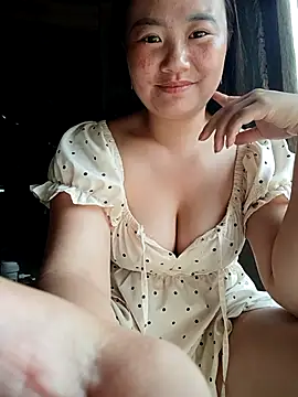lisn-cute online show from June 2026 01:28:02 AM
