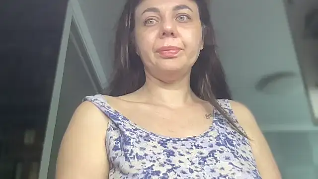Darsy Rox online show from May 2026 03:24:02 AM