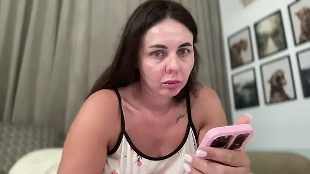 Darsy Rox online show from July 2026 09:33:01 PM